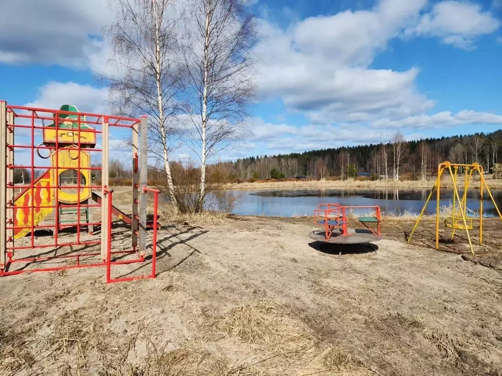 Участок в Ленинградская область, Выборгский район, Приморское ... - Фото 1