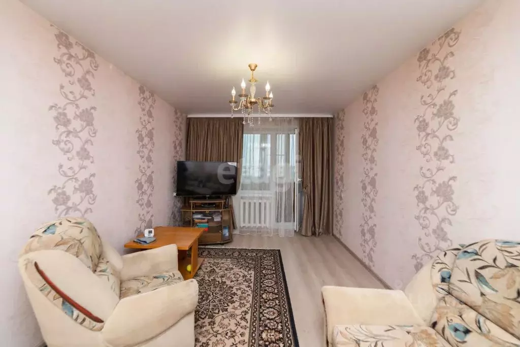 3-к кв. Курганская область, Курган ул. Анфиногенова, 100 (62.6 м) - Фото 2