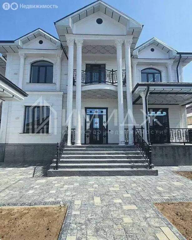 Дом в Сириус, улица Диброва, 7/1 (210 м) - Фото 0