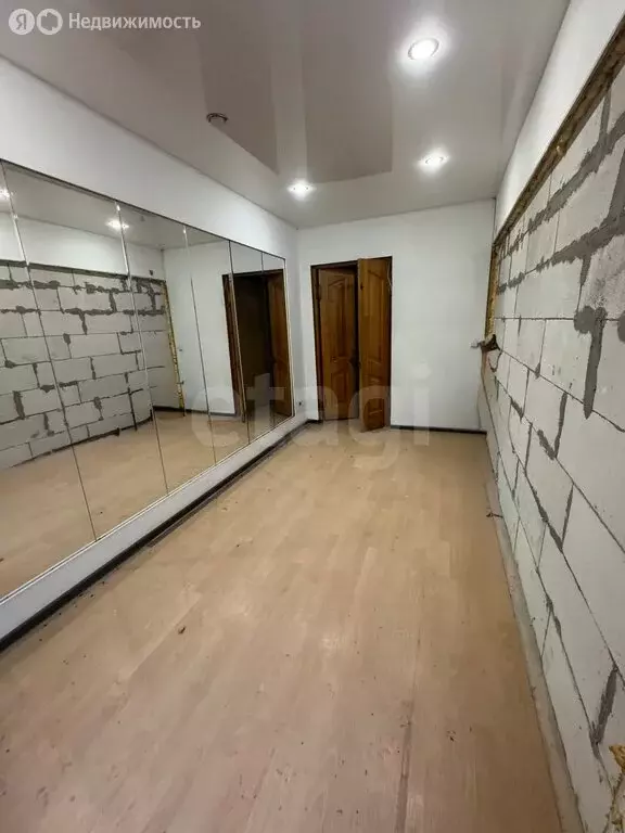 3-комнатная квартира: Миасс, улица Ферсмана, 5 (56.6 м) - Фото 2