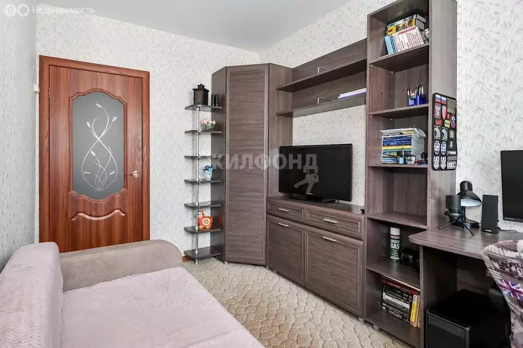 2-комнатная квартира: Новосибирск, Республиканская улица, 9 (37 м) - Фото 1