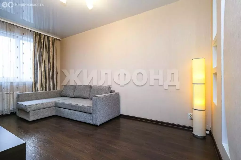 1-комнатная квартира: Новосибирск, улица Красина, 56 (47.7 м) - Фото 1