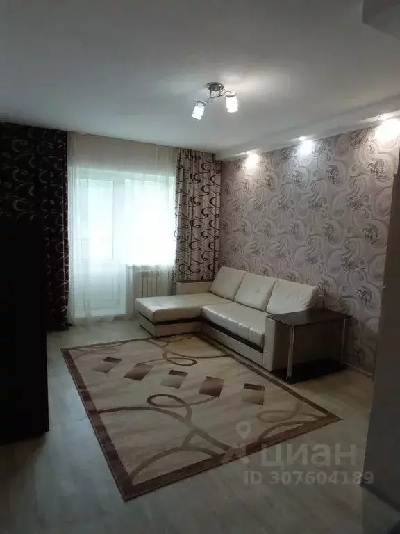 1-к кв. Ярославская область, Тутаев Комсомольская ул., 128 (40.0 м) - Фото 1