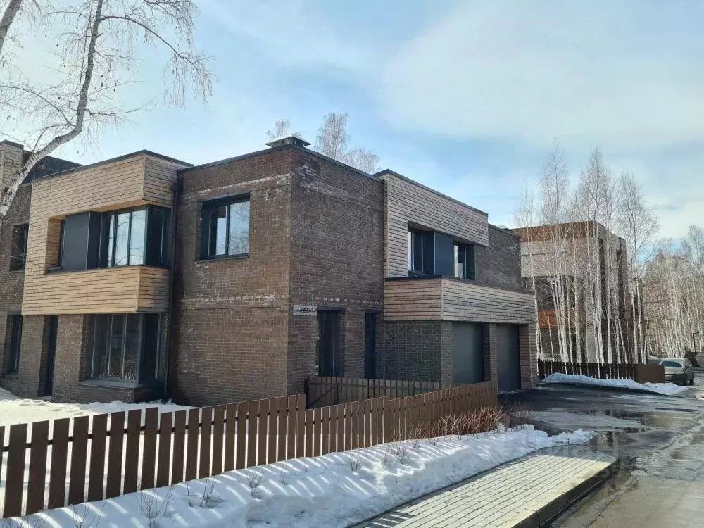 Таунхаус в Иркутская область, Иркутский муниципальный округ, пос. ... - Фото 1