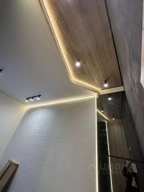 Помещение свободного назначения в Татарстан, Казань ул. Парижской ... - Фото 1