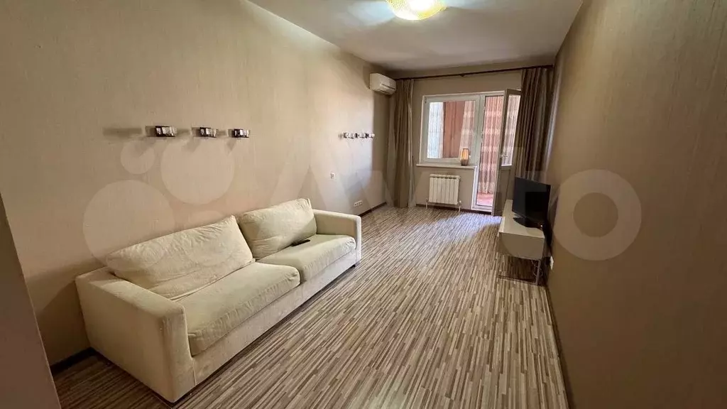 2-к. квартира, 90 м, 8/19 эт. - Фото 0
