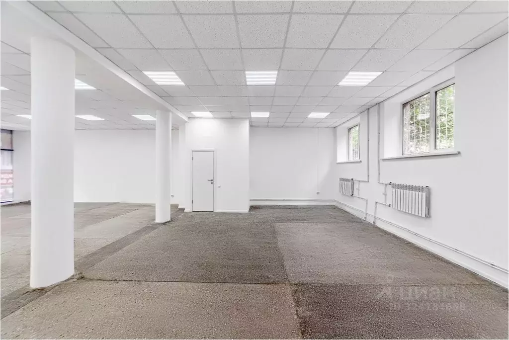 Торговая площадь в Волгоградская область, Волгоград ул. Фадеева, 29 ... - Фото 2