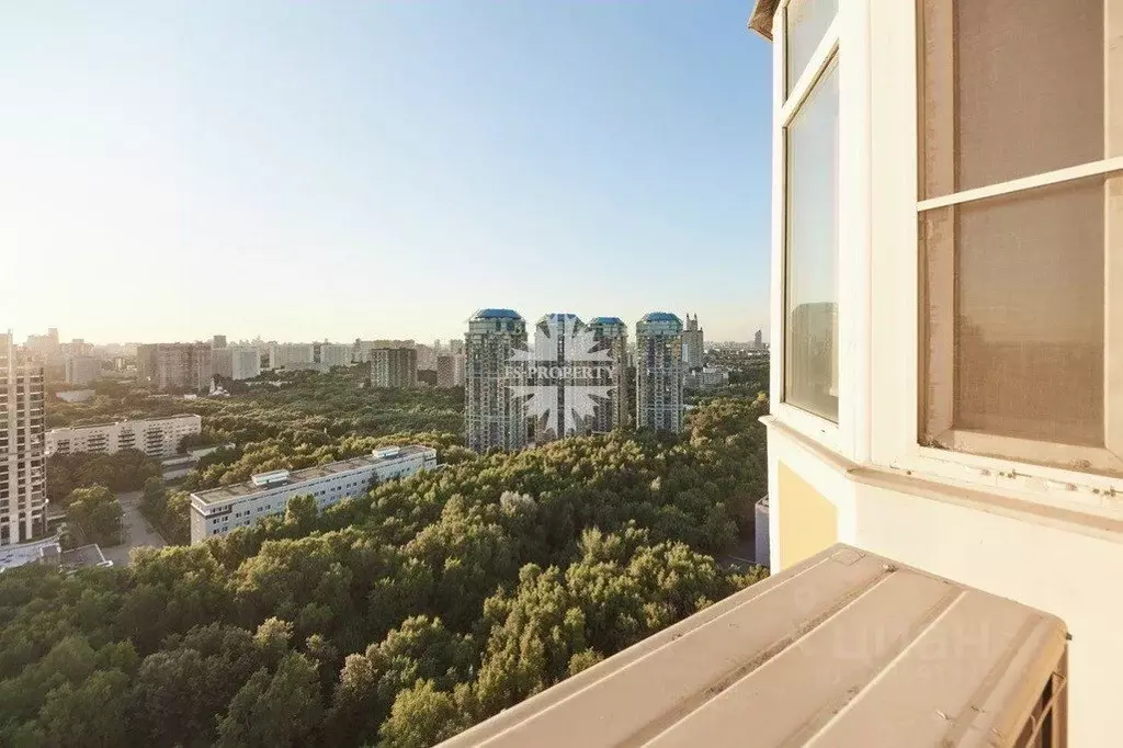 3-к кв. Москва Староволынская ул., 12к5 (132.1 м) - Фото 1