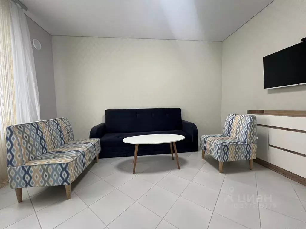 2-к кв. Крым, Симферополь ул. Темиз, 43 (65.0 м) - Фото 2