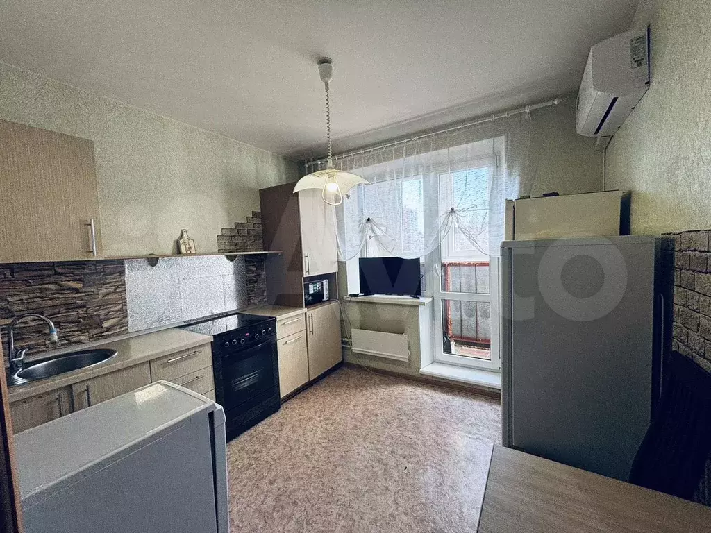 1-к. квартира, 41 м, 4/10 эт. - Фото 0