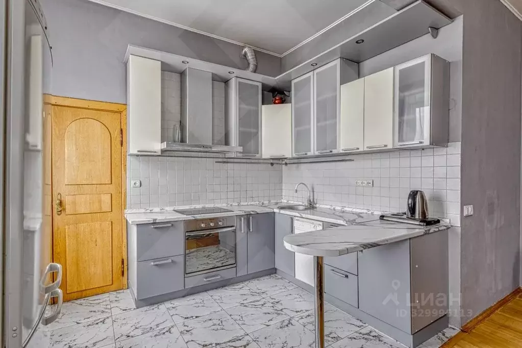 3-к кв. Москва Большая Дорогомиловская ул., 4 (100.0 м) - Фото 1
