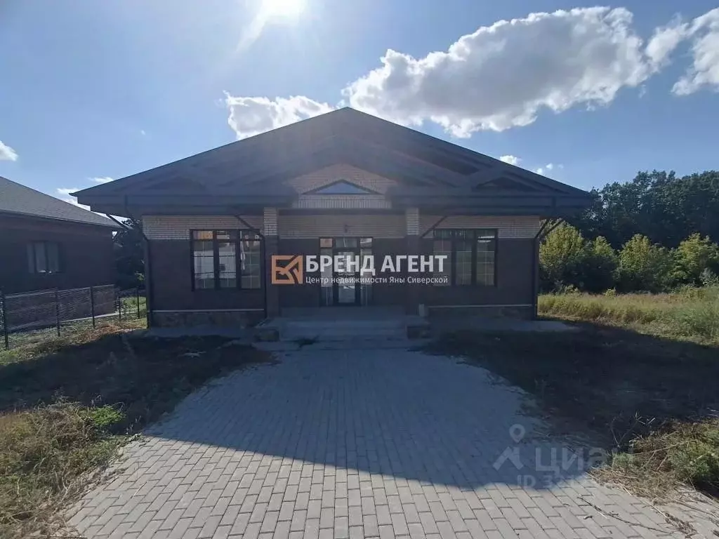 Дом в Белгородская область, Белгородский район, Тавровское с/пос, с. ... - Фото 1