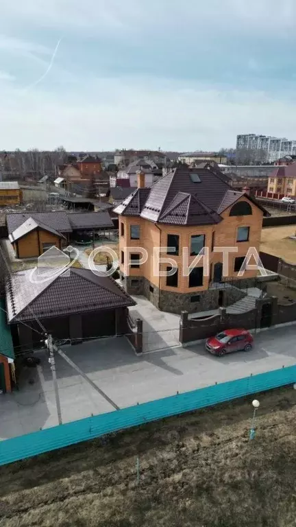 Дом в Тюменская область, Тюмень Калининская ул. (360 м) - Фото 2