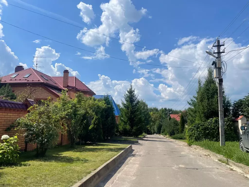 Участок в Московская область, Домодедово городской округ, д. Одинцово  ... - Фото 1