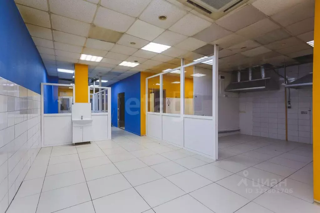 Торговая площадь в Башкортостан, Уфа ул. Гоголя, 79 (118 м) - Фото 0