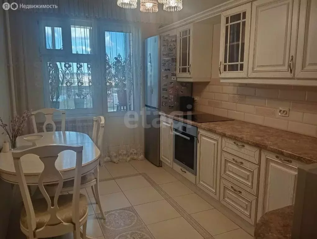 3-комнатная квартира: Якутск, улица Лермонтова, 123 (81.5 м) - Фото 1