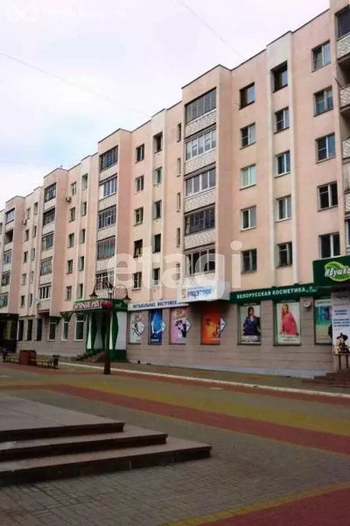 3-комнатная квартира: Орёл, бульвар Победы, 2 (61.7 м) - Фото 0