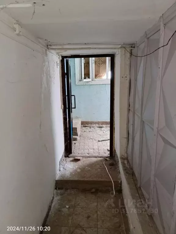 Помещение свободного назначения в Кировская область, Киров Радужный ... - Фото 1