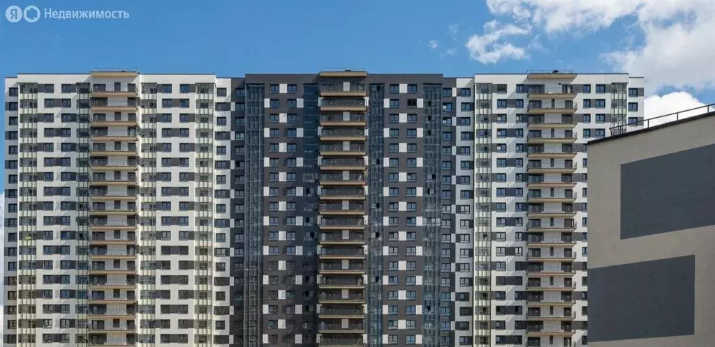 Помещение свободного назначения (1361 м) - Фото 1