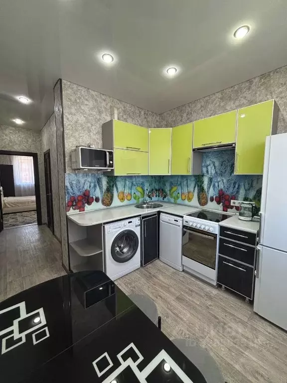 2-к кв. Хакасия, Абакан ул. Ивана Ярыгина, 17 (56.0 м) - Фото 1