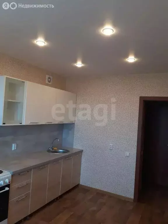 1-комнатная квартира: посёлок Красный Бор, квартал Светлояр, 4 (36 м) - Фото 2