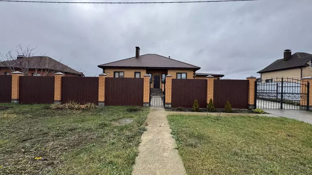 Дом в Белгородская область, Белгородский район, пос. Майский, ... - Фото 1