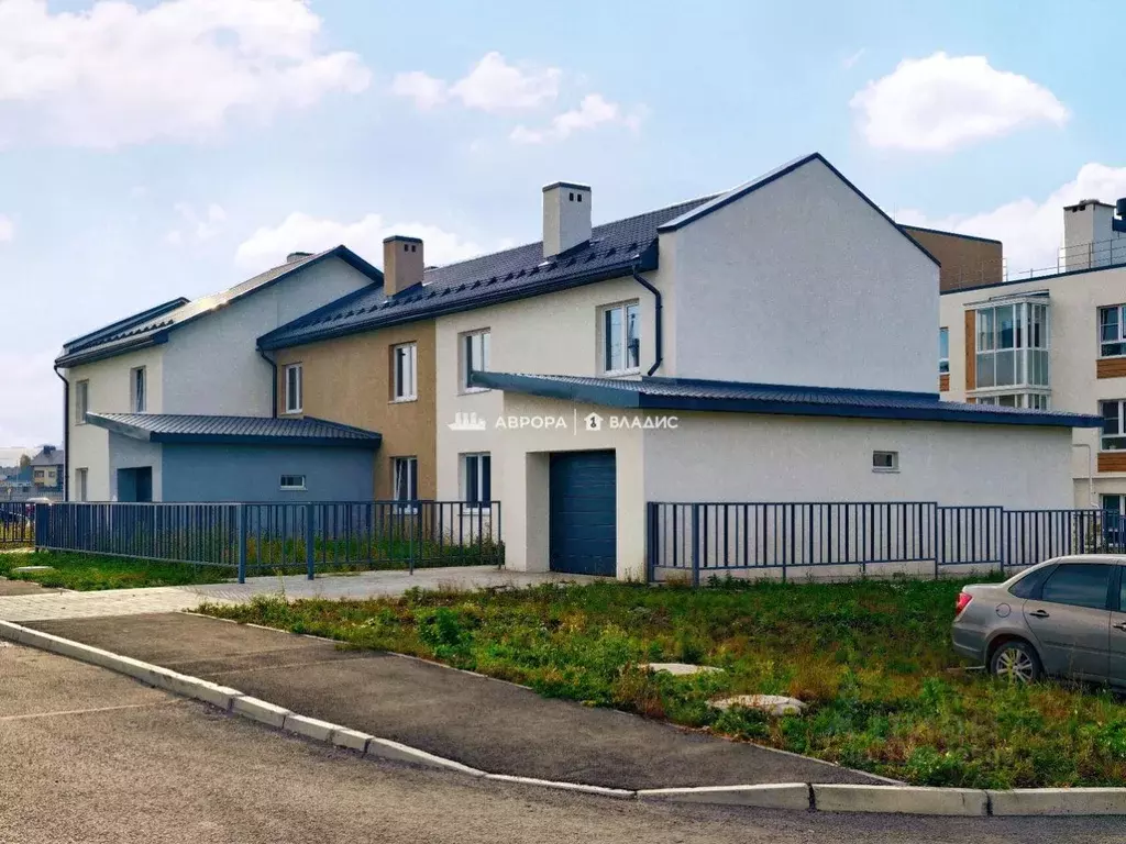 Дом в Челябинская область, Магнитогорск ул. Зеленый Лог, 69Е/6 (113 м) - Фото 1