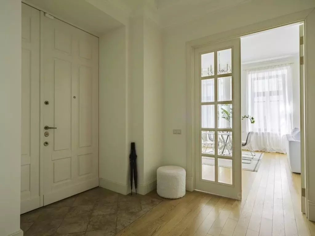 4-к кв. Москва ул. Спиридоновка, 34С2 (145.0 м) - Фото 1