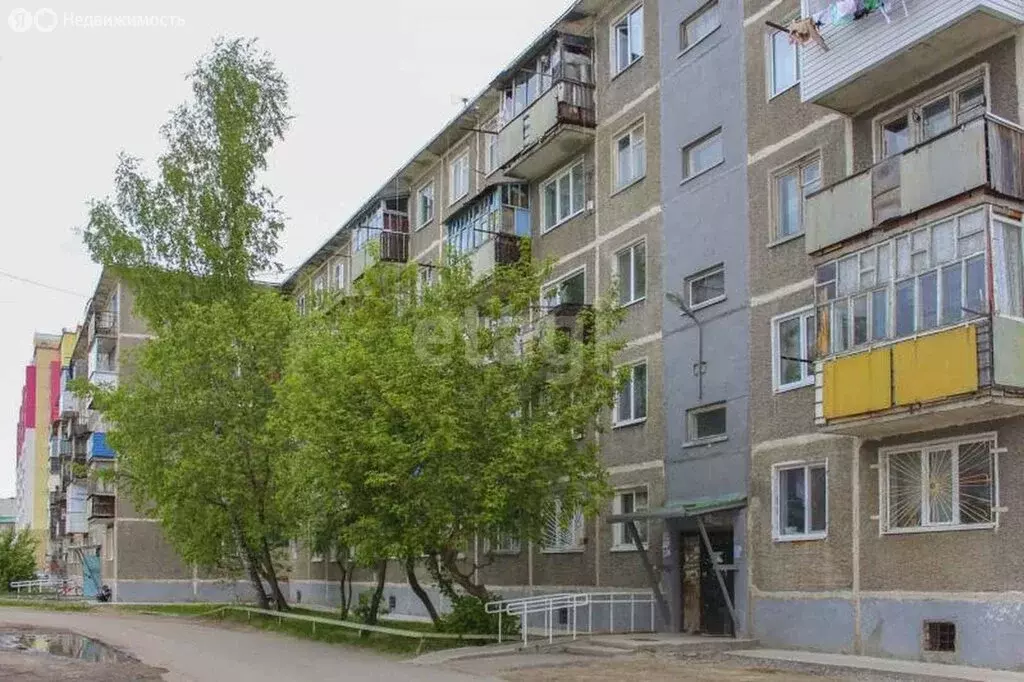 1-комнатная квартира: Тобольск, 4-й микрорайон, 35А (30.9 м) - Фото 2
