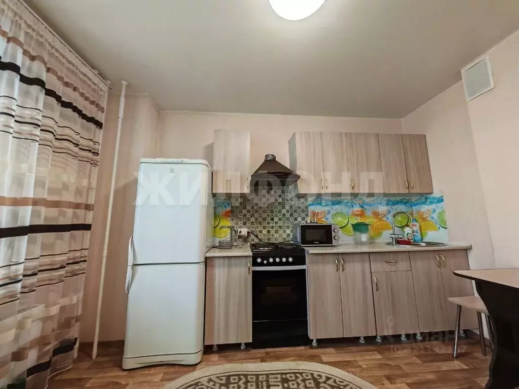 1-к кв. Новосибирская область, Новосибирск Красносельская ул., 6/1 ... - Фото 0