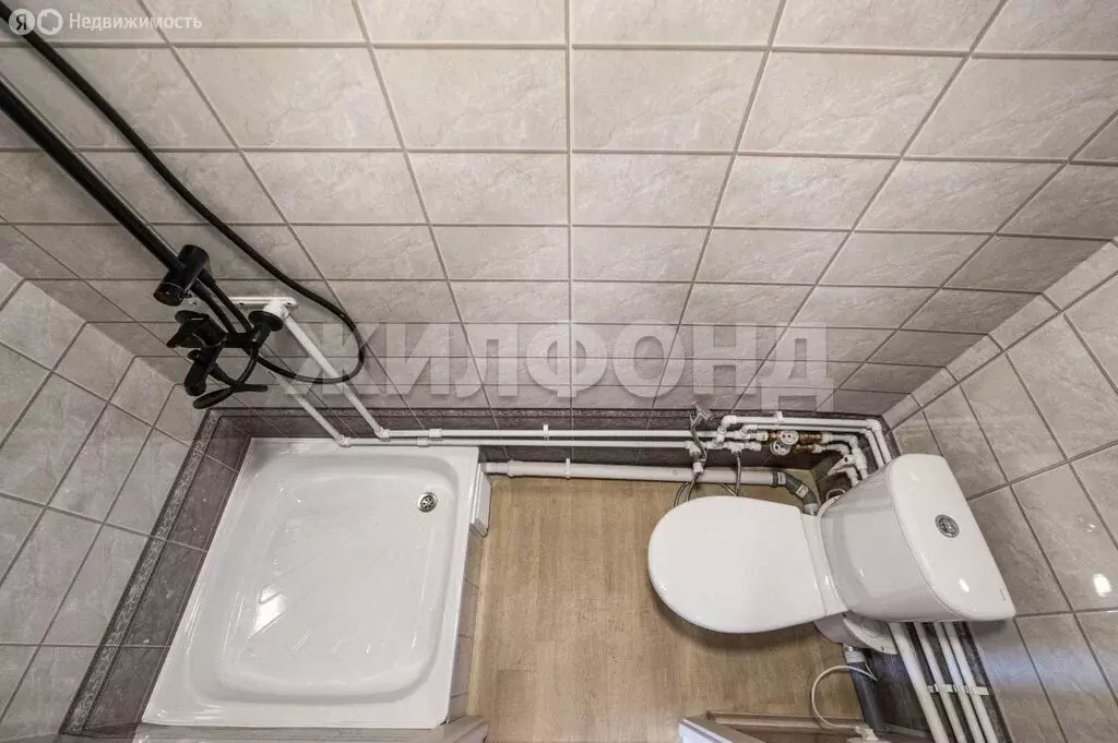 Квартира-студия: Барнаул, улица Антона Петрова, 225 (13.9 м) - Фото 2