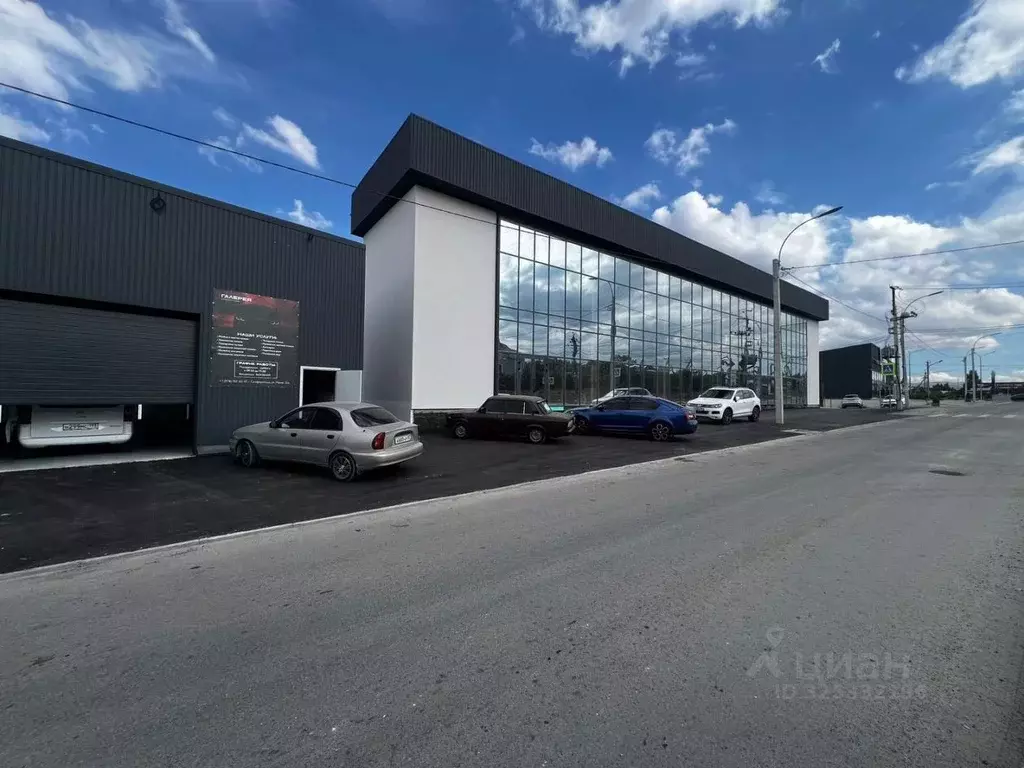 Торговая площадь в Крым, Симферополь ул. Мамак, 32 (400 м) - Фото 1