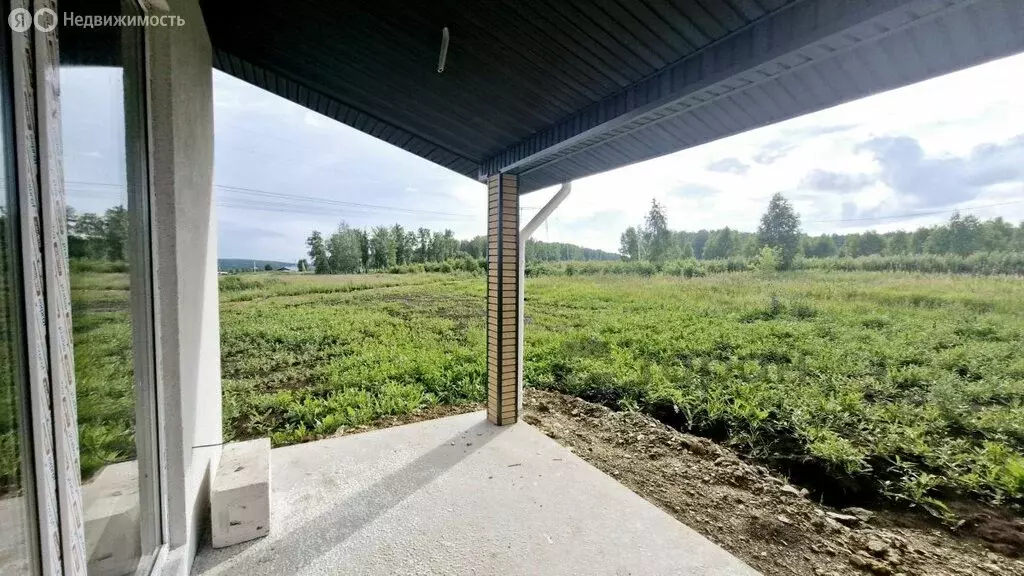Дом в село Большие Харлуши, коттеджный посёлок Новые Харлуши (120 м) - Фото 1