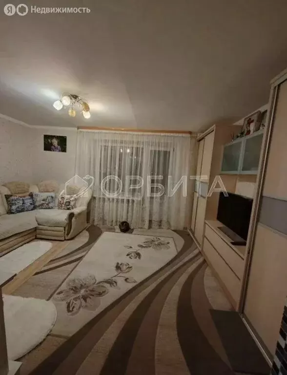 3-комнатная квартира: Тюмень, улица Самарцева, 29 (61.3 м) - Фото 1