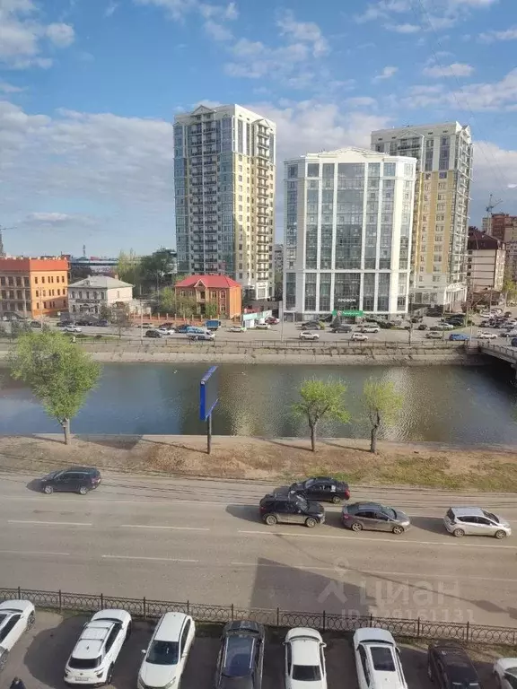Свободной планировки кв. Астраханская область, Астрахань ул. ... - Фото 1