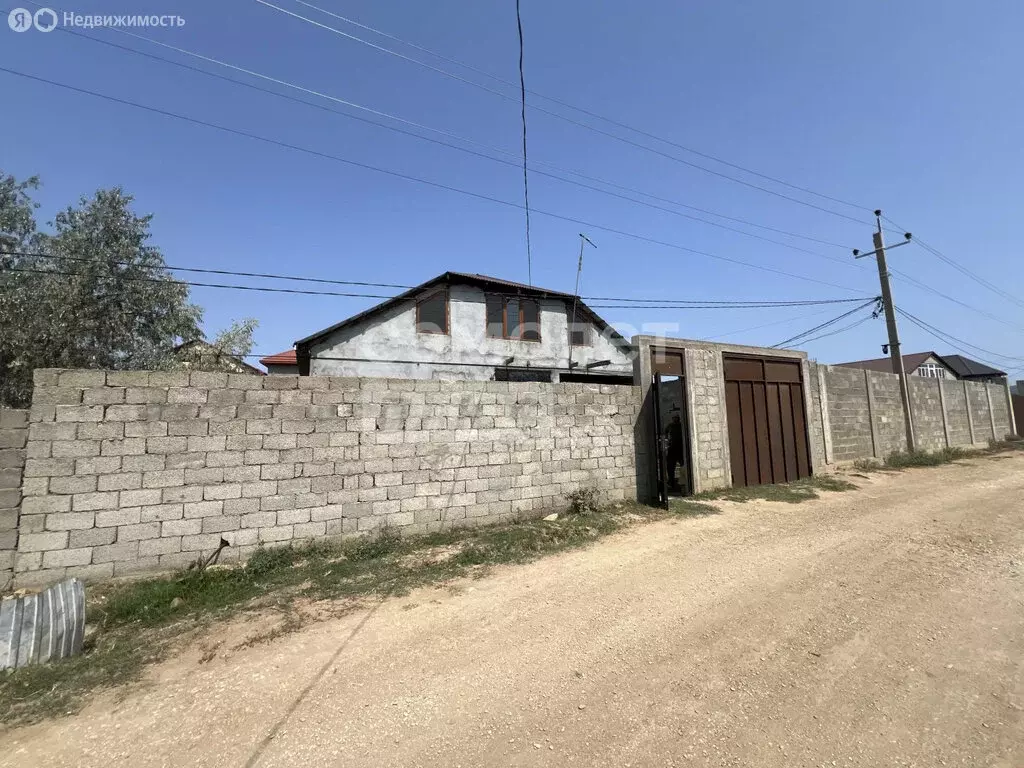 Дом в Махачкала, Кировский внутригородской район (120 м) - Фото 1