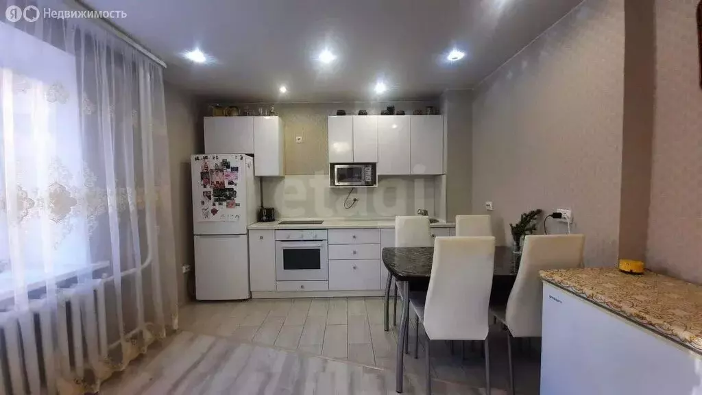 1-комнатная квартира: Тюмень, Станционная улица, 26Бк1 (37.1 м) - Фото 0