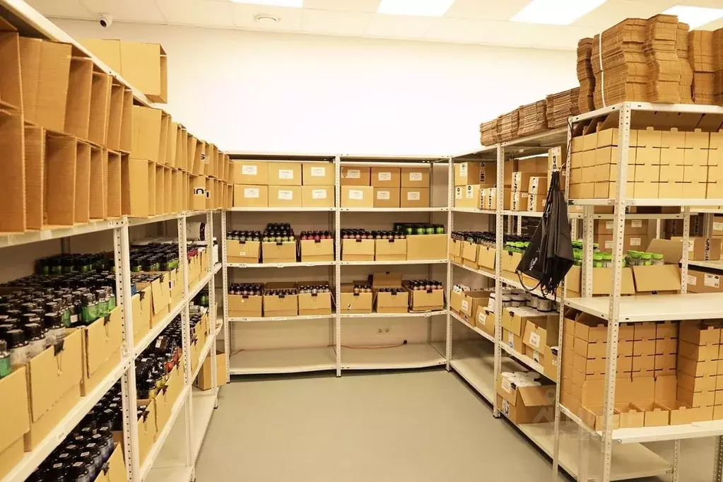 Помещение свободного назначения в Москва ул. Орджоникидзе, 11С40 (452 ... - Фото 1