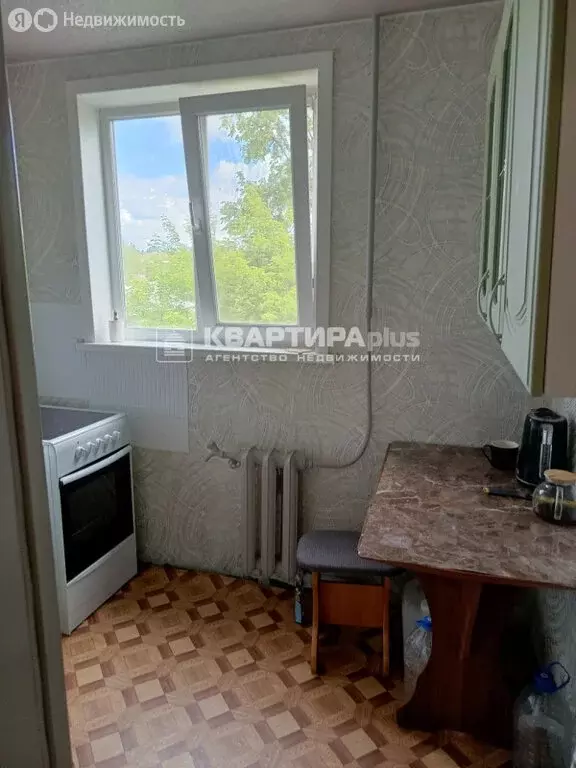 1-комнатная квартира: Невьянск, улица Профсоюзов, 11 (31.4 м) - Фото 2