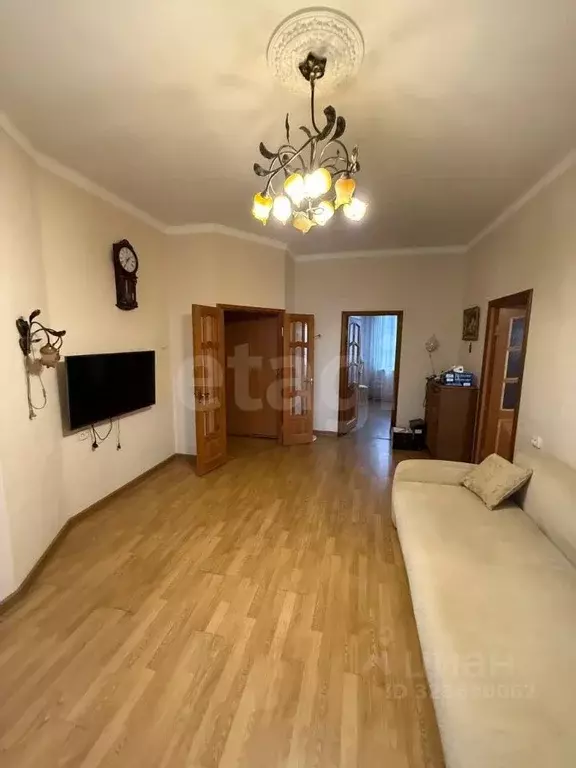 3-к кв. Белгородская область, Белгород просп. Славы, 44а (86.0 м) - Фото 1