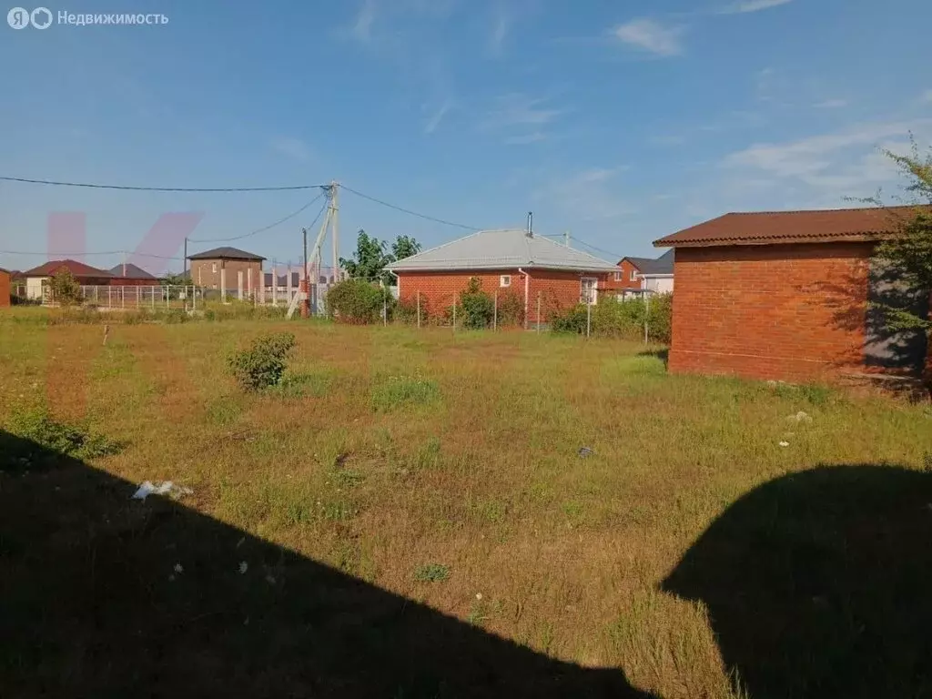 Участок в Российский, Мускатная улица, 2/4 (10 м) - Фото 0