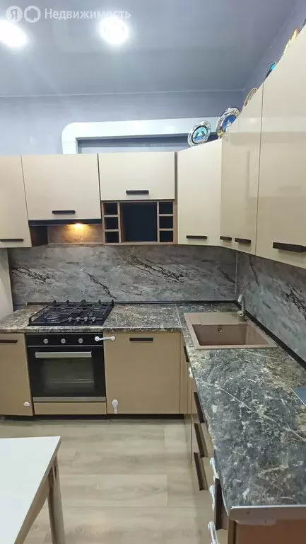 2-комнатная квартира: Кола, Советский проспект, 43 (44.6 м) - Фото 2