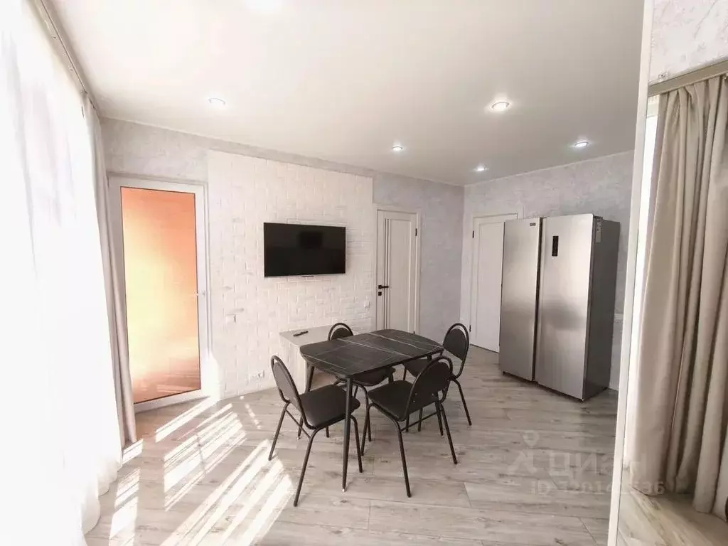 2-к кв. Краснодарский край, Крымск ул. 50 лет Октября, 2А (65.0 м) - Фото 2