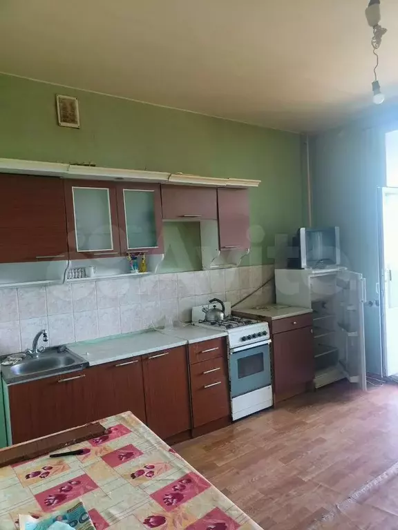 1-к. квартира, 60,6 м, 4/6 эт. - Фото 0