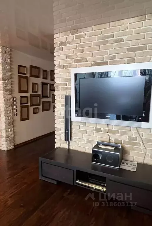 3-к кв. Башкортостан, Уфа ул. Пушкина, 43 (98.1 м) - Фото 1