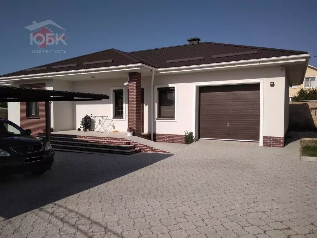 Дом в Крым, Черноморское пгт ул. Цветочная, 7А (150 м) - Фото 1