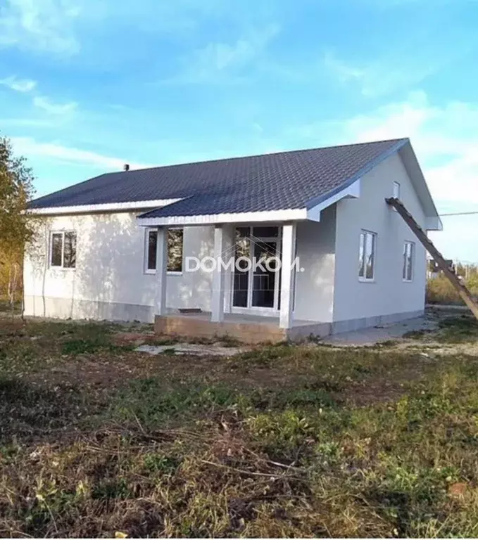 Дом в Свердловская область, Екатеринбург муниципальное образование, ... - Фото 1