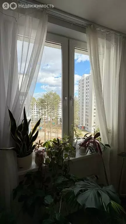 3-комнатная квартира: Верхняя Пышма, улица Мальцева, 1 (62 м) - Фото 0