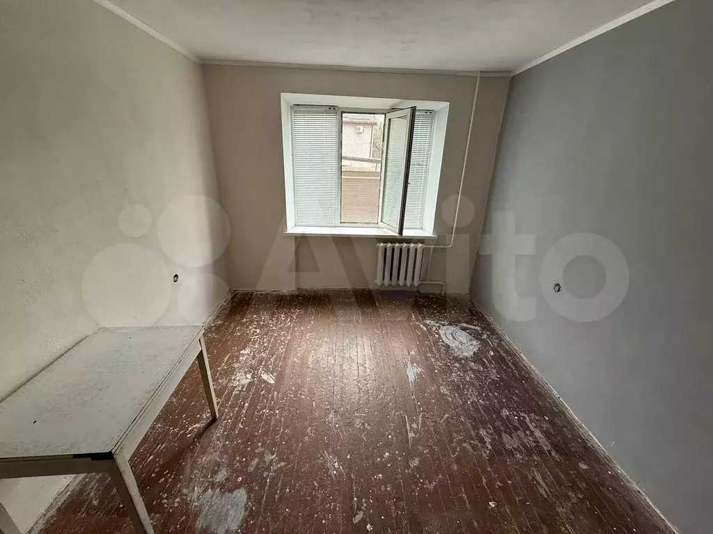 Комната 13 м в 1-к., 1/5 эт. - Фото 0