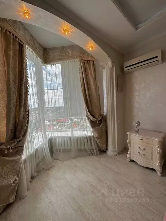 3-к кв. Ростовская область, Ростов-на-Дону ул. 26 Июня, 20Б (93.0 м) - Фото 1